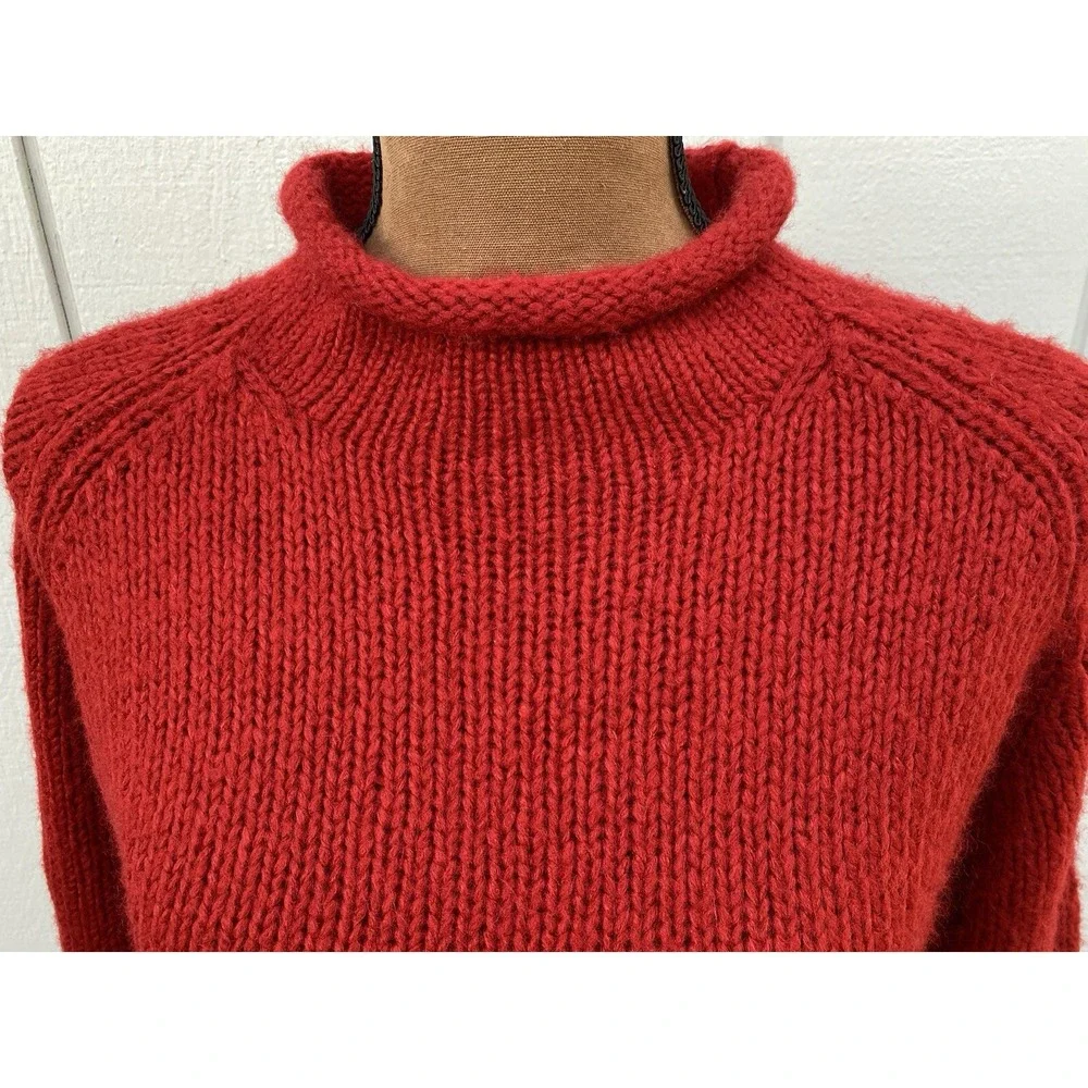 Apostrophe Women's Red Rolled Turtleneck Wool Blend Short Sleeve Sweater- Size L - Picture 6 of 11
